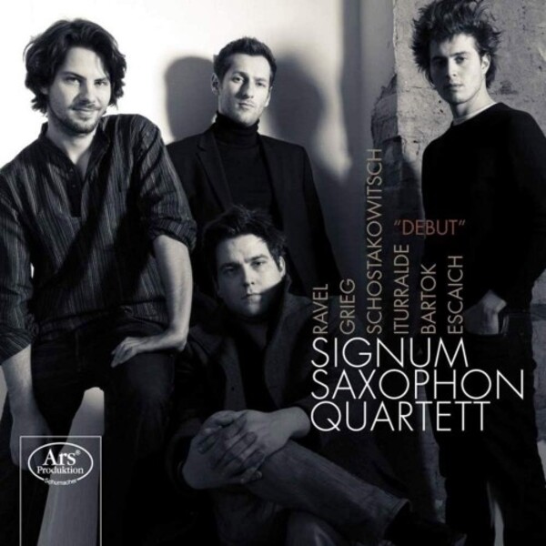Debut: Signum Saxophone Quartet | Ars Produktion ARS38094